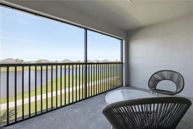 $299,498 | 5478 Double Eagle Circle, Unit 3522, Ave Maria, FL 34142