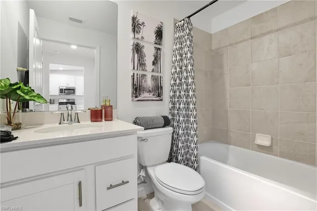 $299,498 | 5478 Double Eagle Circle, Unit 3522, Ave Maria, FL 34142