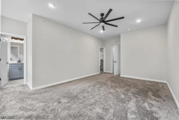 $4,275 | 8 Jessica Lane, Unit 203, Union, NJ 07083