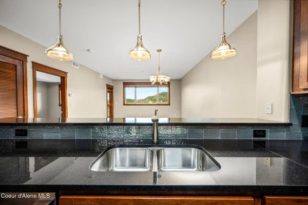 $475,000 | 2050 North Main Street, Unit 207, Coeur D'Alene, ID 83814