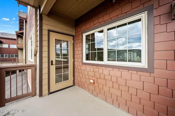 $475,000 | 2050 North Main Street, Unit 207, Coeur D'Alene, ID 83814
