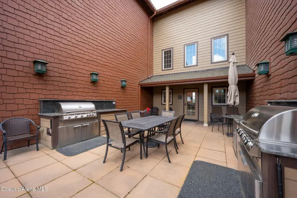 $475,000 | 2050 North Main Street, Unit 207, Coeur D'Alene, ID 83814