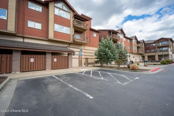 $475,000 | 2050 North Main Street, Unit 207, Coeur D'Alene, ID 83814