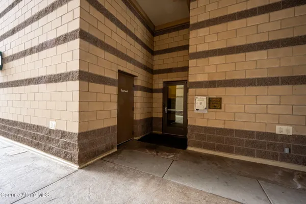 $475,000 | 2050 North Main Street, Unit 207, Coeur D'Alene, ID 83814