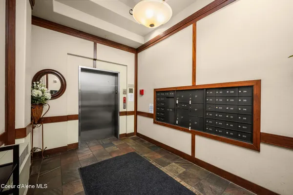 $475,000 | 2050 North Main Street, Unit 207, Coeur D'Alene, ID 83814