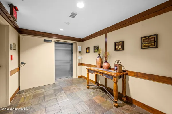 $475,000 | 2050 North Main Street, Unit 207, Coeur D'Alene, ID 83814
