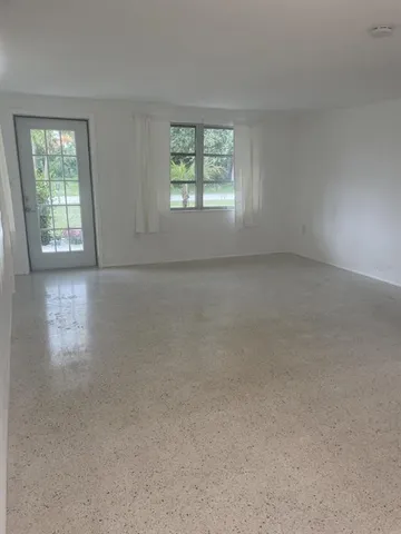 $1,600 | 2027 Georgia Avenue, Englewood, FL 34224