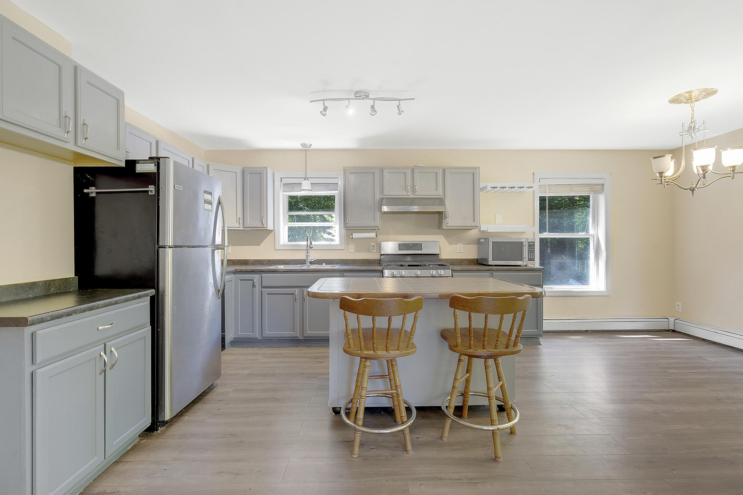 102 Mountain View Road Leeds, ME 04263 - Photo 10 of 40 102mountainview-33