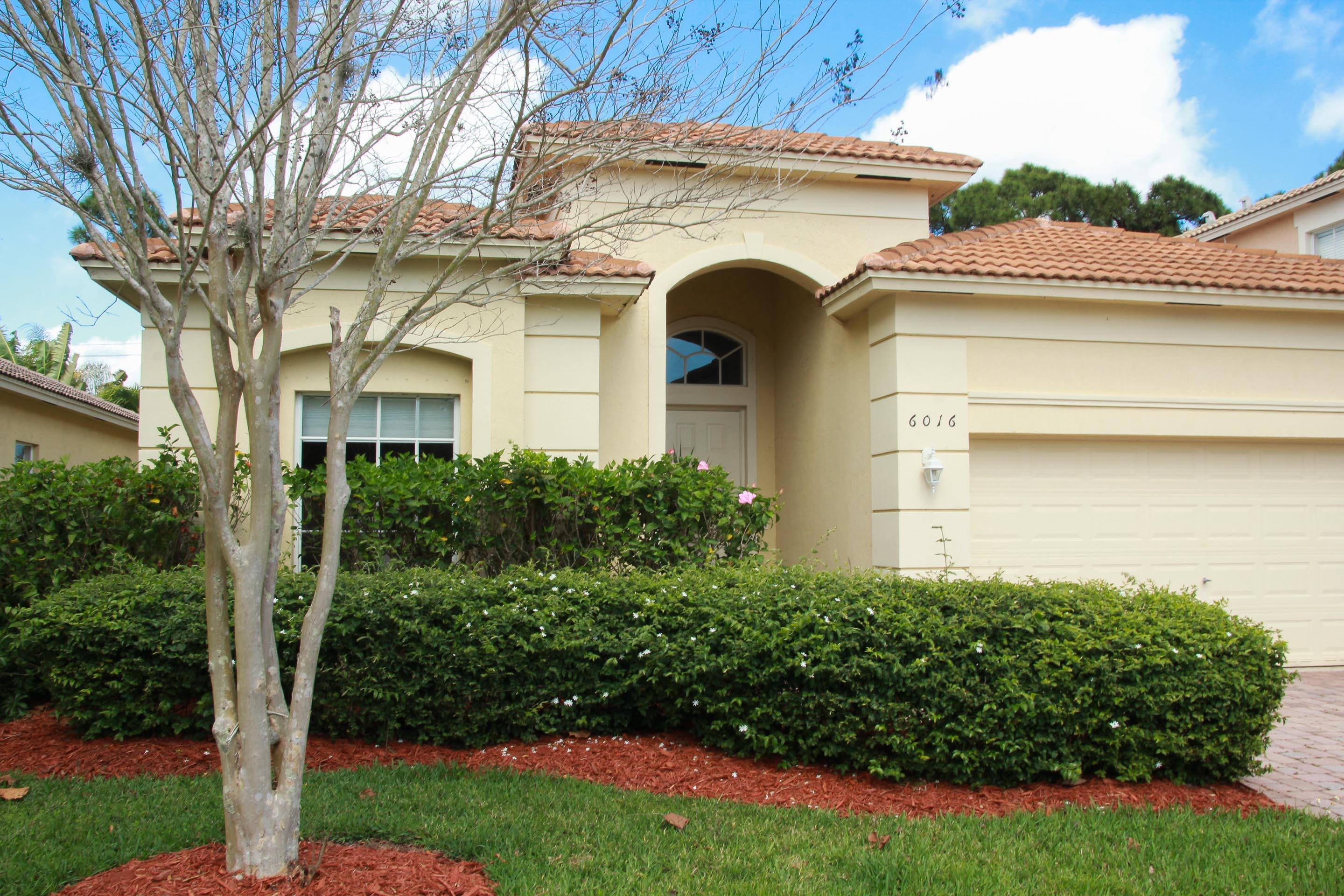 6016 Spring Lake Terrace Fort Pierce, FL 34951 - Photo 4 of 19 Front 4.jpg