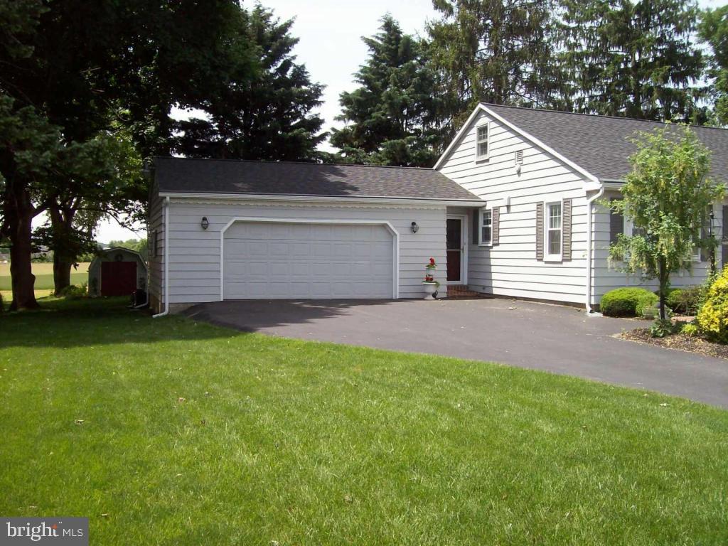 1284 Graystone Road Manheim, PA 17545 - Photo 5 of 24