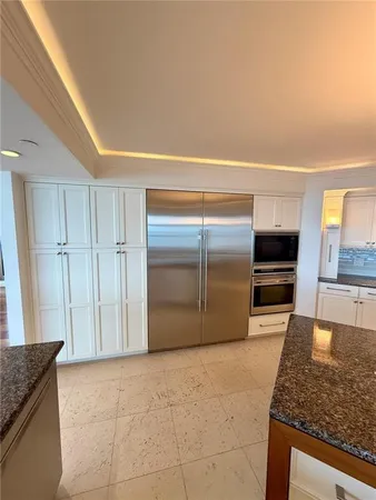 $7,000 | 988 Boulevard Of The Arts, Unit 1617, Sarasota, FL 34236