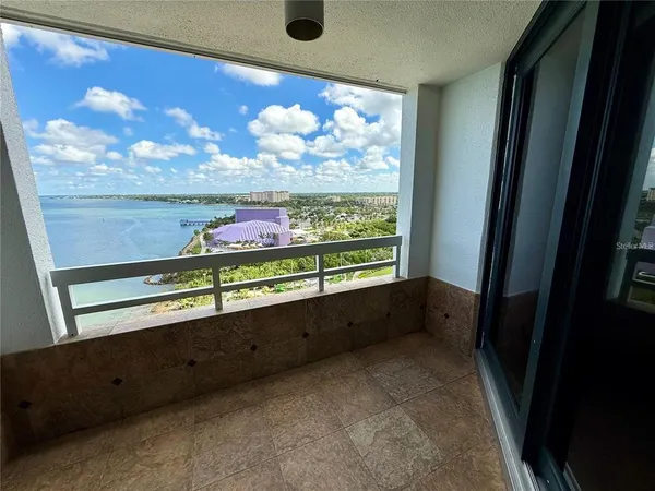 $7,000 | 988 Boulevard Of The Arts, Unit 1617, Sarasota, FL 34236