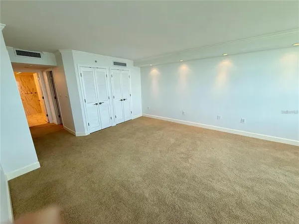 $7,000 | 988 Boulevard Of The Arts, Unit 1617, Sarasota, FL 34236