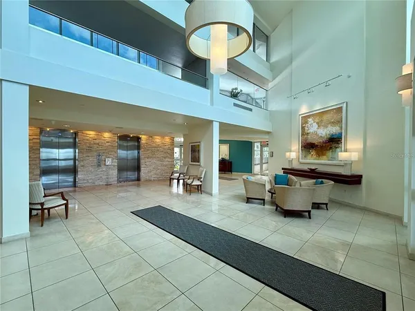 $7,000 | 988 Boulevard Of The Arts, Unit 1617, Sarasota, FL 34236