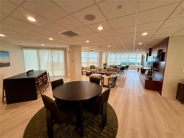 $7,000 | 988 Boulevard Of The Arts, Unit 1617, Sarasota, FL 34236