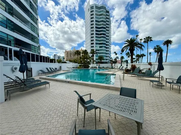 $7,000 | 988 Boulevard Of The Arts, Unit 1617, Sarasota, FL 34236