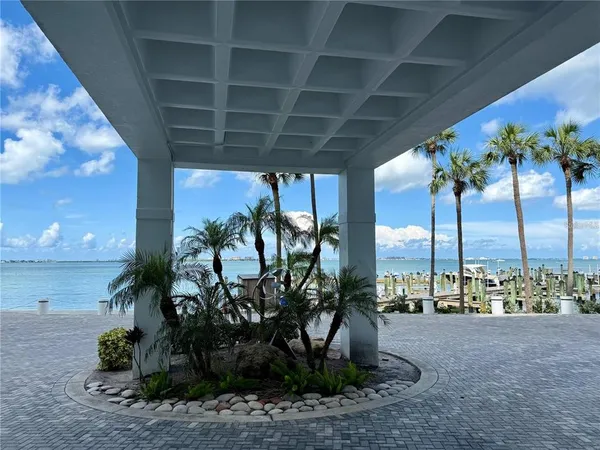 $7,000 | 988 Boulevard Of The Arts, Unit 1617, Sarasota, FL 34236