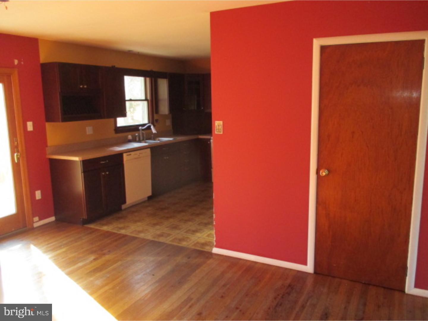 408 Powell Road Mount Holly, NJ 08060 - Photo 10 of 16 Gallery Image 10