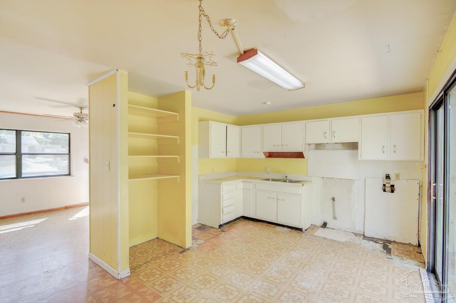 7204 Sachem Road Pensacola, FL 32506 - Photo 13 of 23 Gallery Image 13