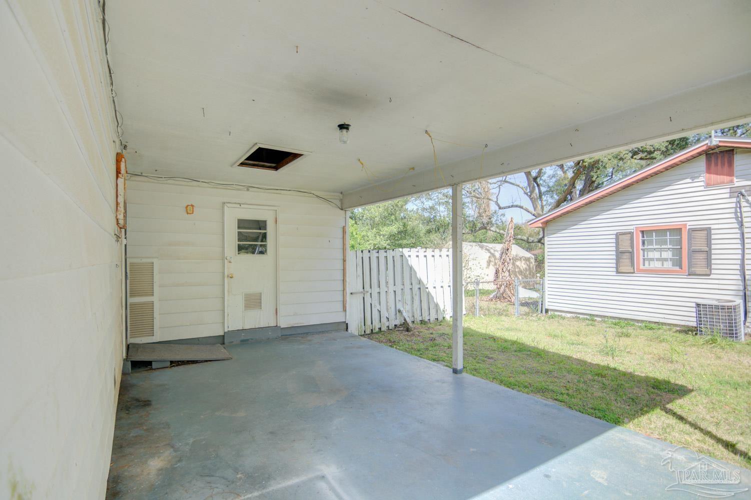 7204 Sachem Road Pensacola, FL 32506 - Photo 4 of 23 Gallery Image 4