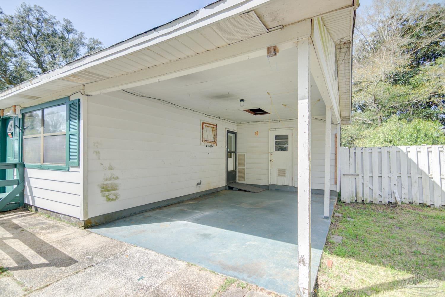 7204 Sachem Road Pensacola, FL 32506 - Photo 5 of 23 Gallery Image 5
