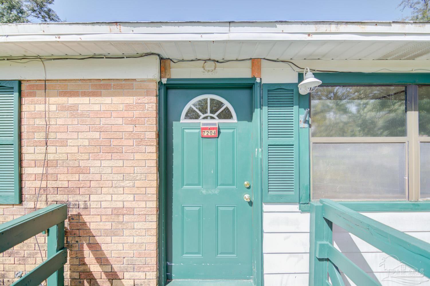 7204 Sachem Road Pensacola, FL 32506 - Photo 7 of 23 Gallery Image 7