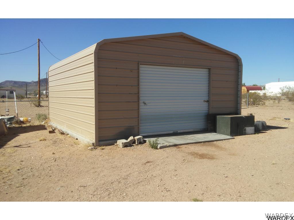 3375 West Carmichael Road Golden Valley, AZ 86413 - Photo 3 of 15