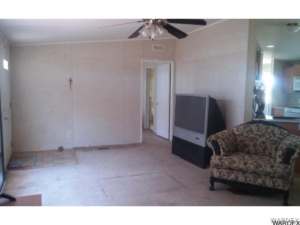 3375 West Carmichael Road Golden Valley, AZ 86413 - Photo 5 of 15
