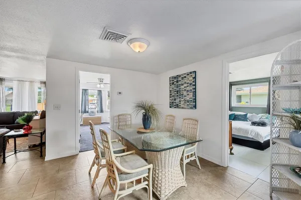 $380,000 | 1222 Pinebrook Way, Venice, FL 34285