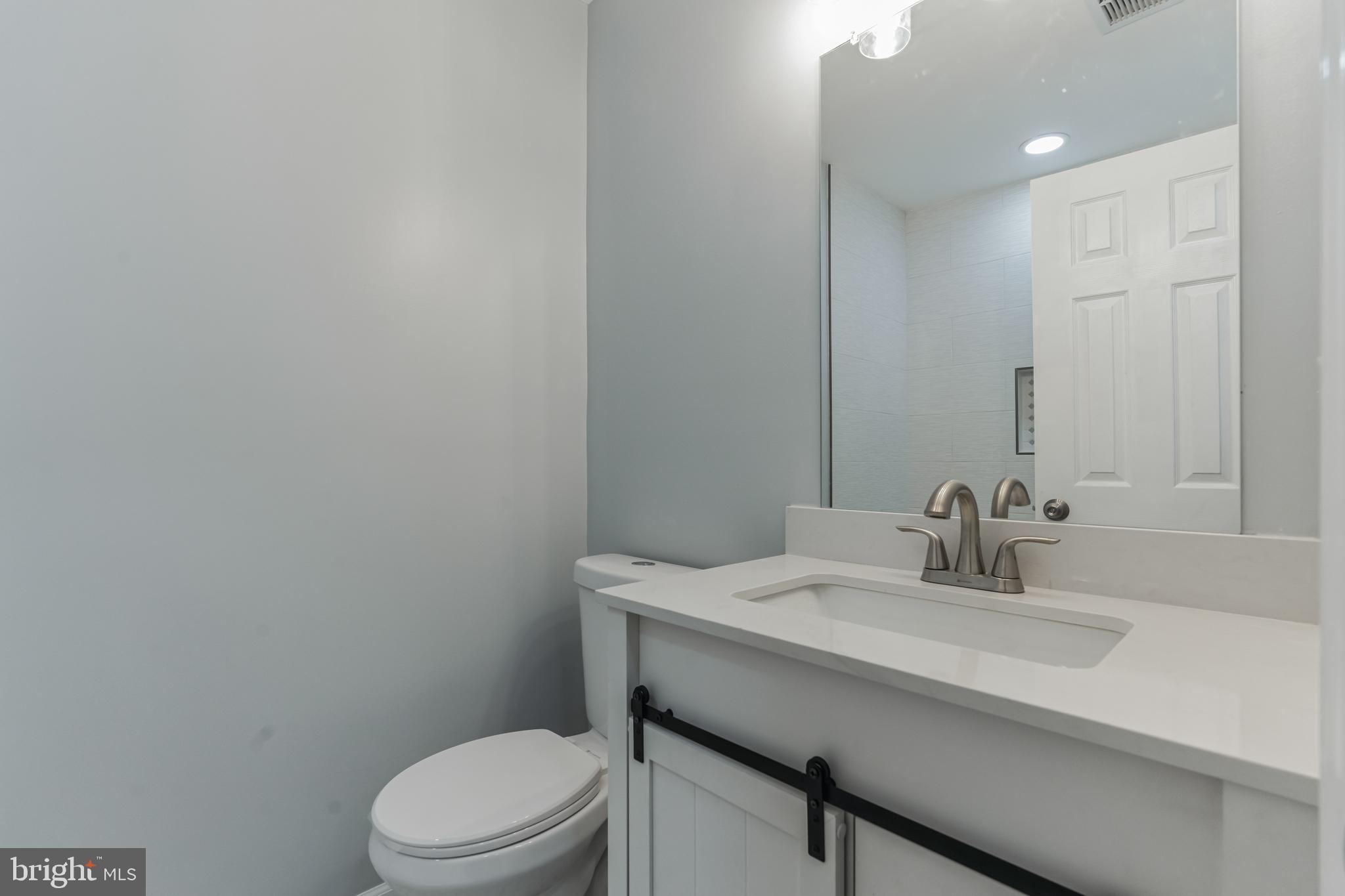 14903 Rydell Road, Unit 304 Centreville, VA 20121 - Photo 9 of 15