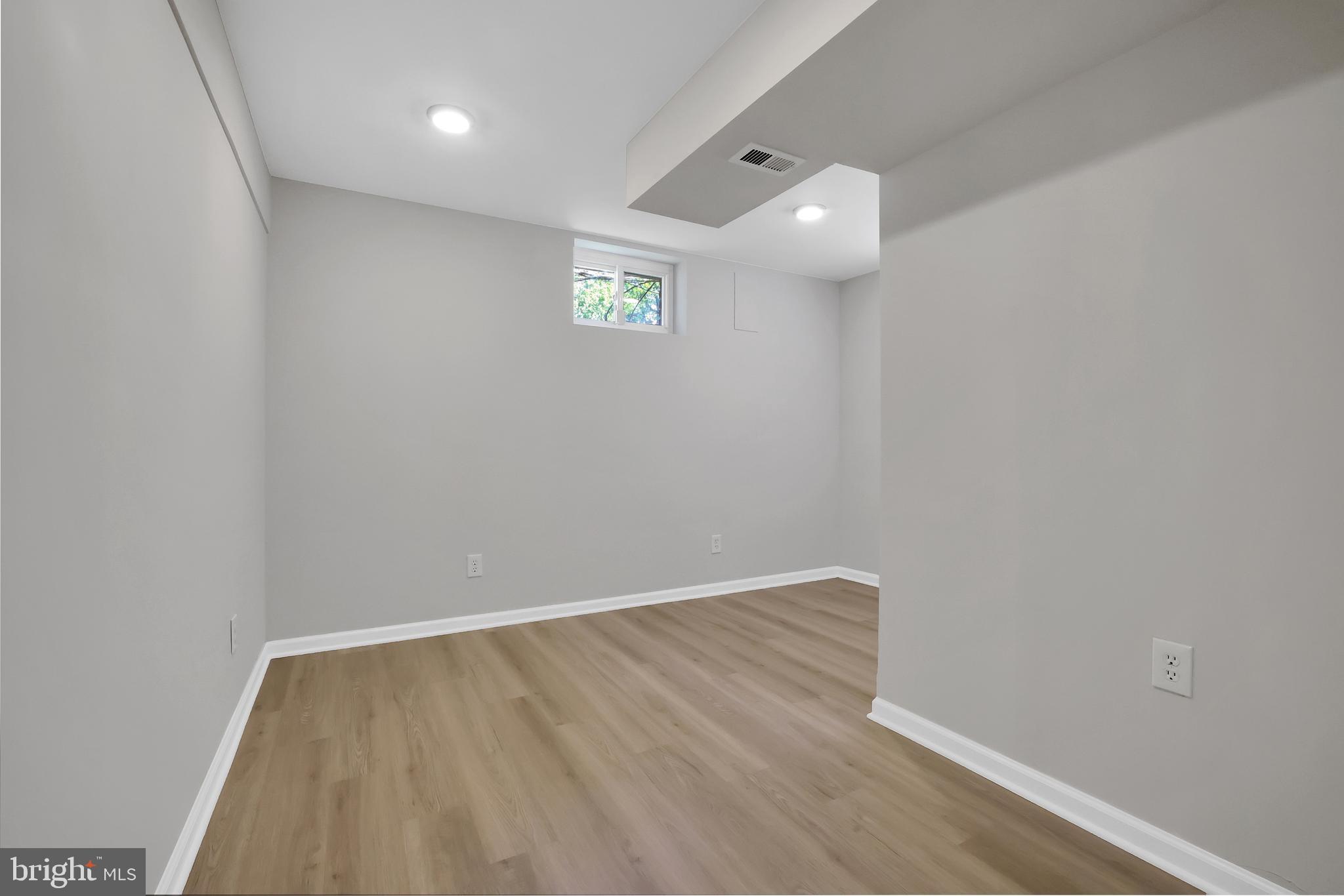 833 Loxford Terrace Silver Spring, MD 20901 - Photo 30 of 52