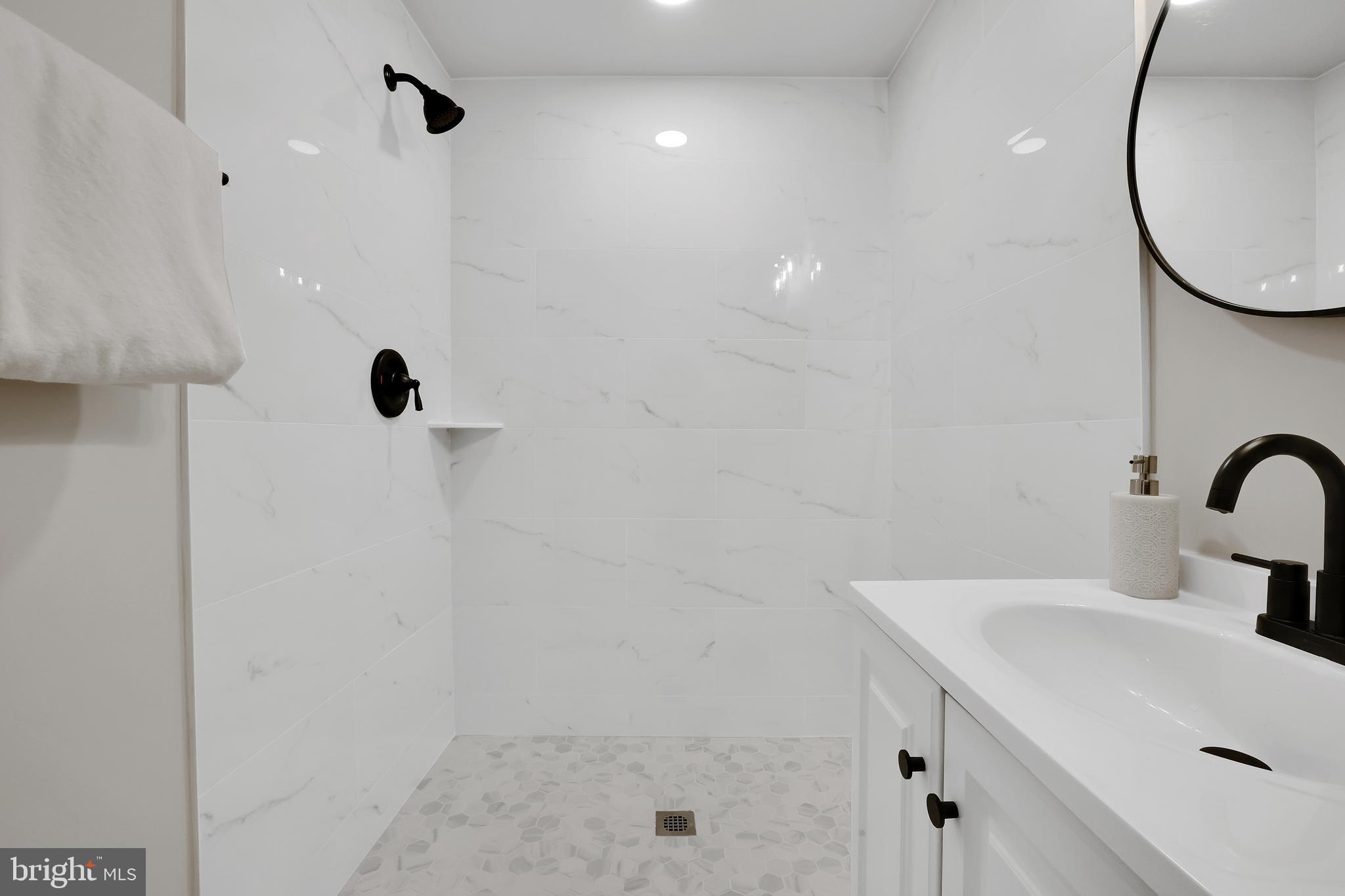833 Loxford Terrace Silver Spring, MD 20901 - Photo 38 of 52