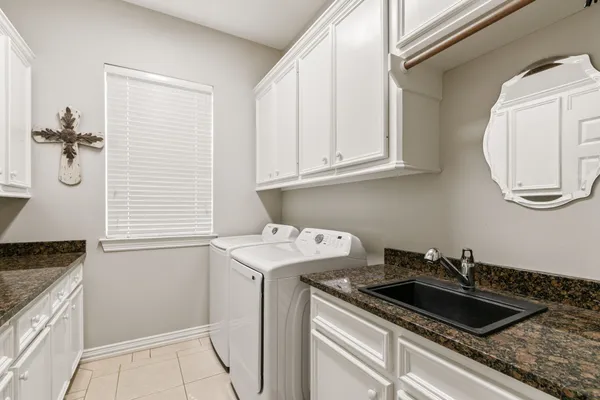 $585,000 | 5803 Desert Oak Way, Spring, TX 77379