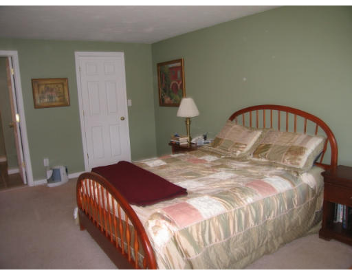 627 Marston Road Northbridge, MA 01588 - Photo 10 of 18