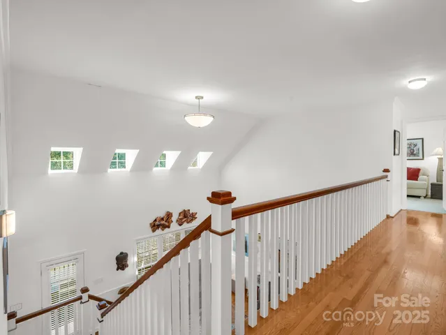 $799,900 | 2137 6th Street Northwest, Hickory, NC 28601