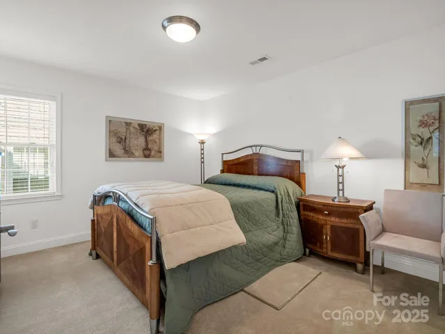 $799,900 | 2137 6th Street Northwest, Hickory, NC 28601