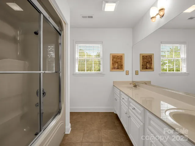 $799,900 | 2137 6th Street Northwest, Hickory, NC 28601