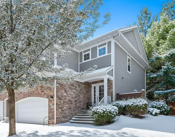 $525,000 | 17820 Valley Cove Court, Deephaven, MN 55391