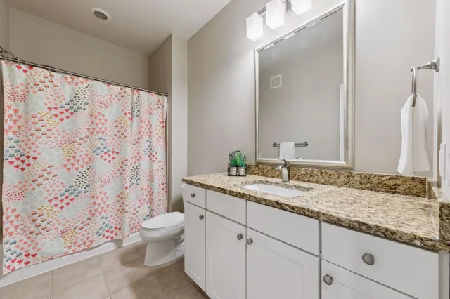 $525,000 | 17820 Valley Cove Court, Deephaven, MN 55391