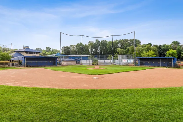 $525,000 | 17820 Valley Cove Court, Deephaven, MN 55391