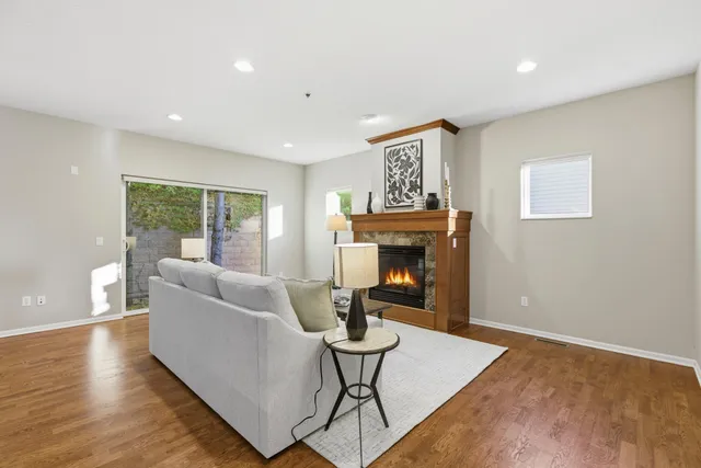 $525,000 | 17820 Valley Cove Court, Deephaven, MN 55391