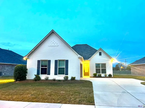 $2,350 | 39106 Harrier Street, Prairieville, LA 70769