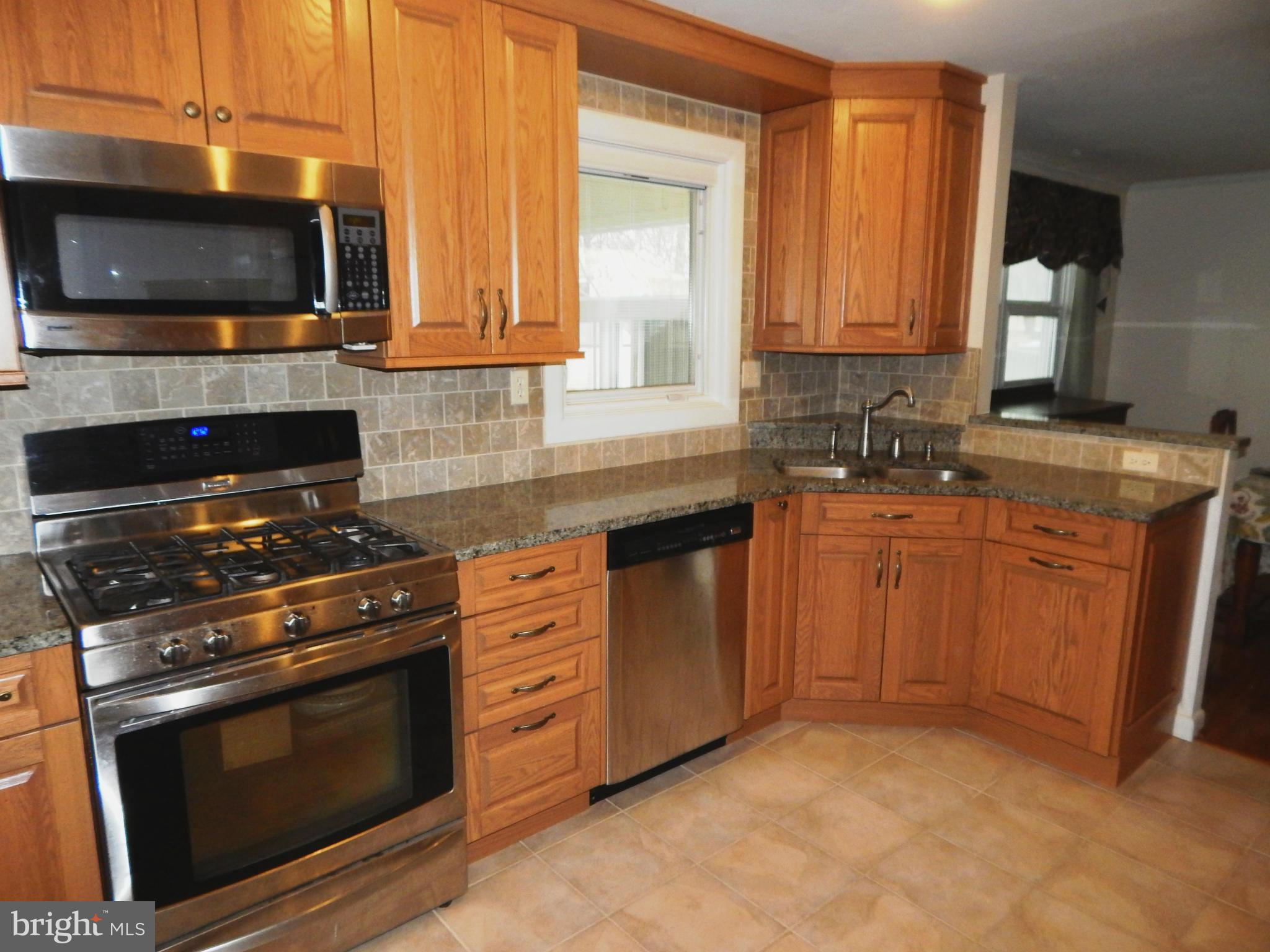 107 Chell Road Joppa, MD 21085 - Photo 3 of 28 Kitchen
