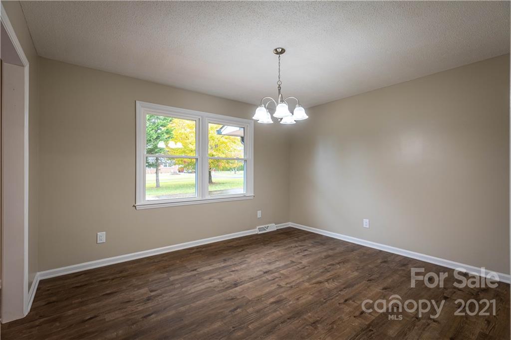 205 Conley Road Morganton, NC 28655 - Photo 11 of 28 Gallery Image 11