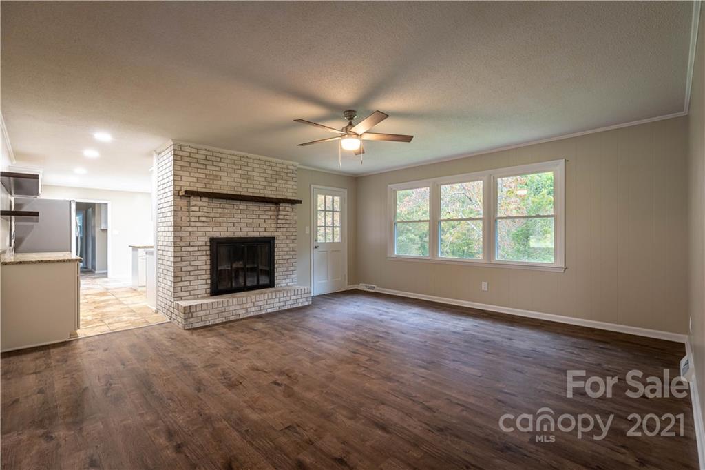 205 Conley Road Morganton, NC 28655 - Photo 13 of 28 Gallery Image 13