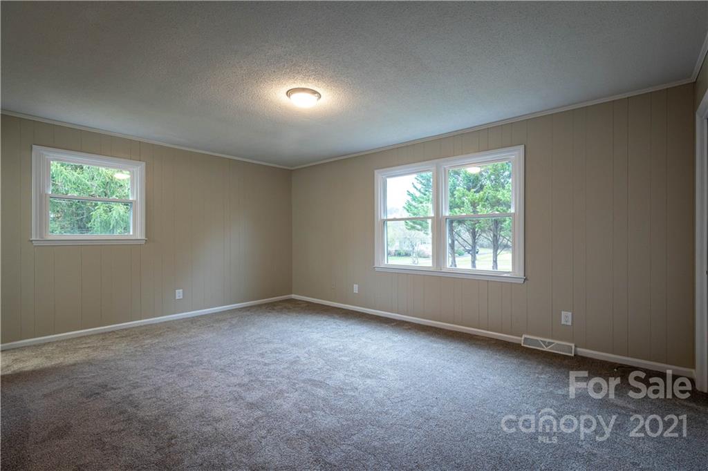 205 Conley Road Morganton, NC 28655 - Photo 18 of 28 Gallery Image 18