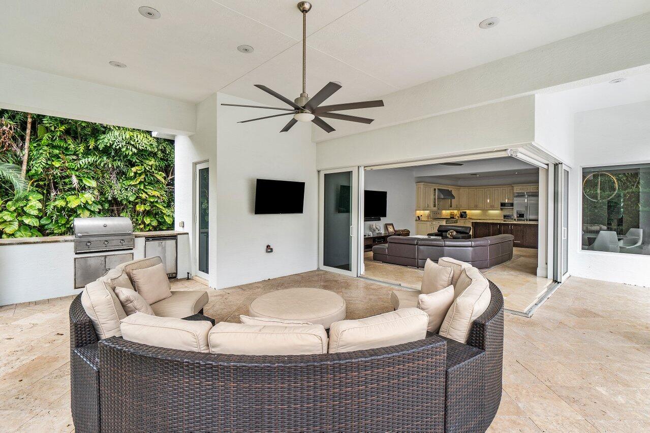 475 Cardinal Avenue Boca Raton, FL 33486 - Photo 26 of 62 Confortable outdoor living space