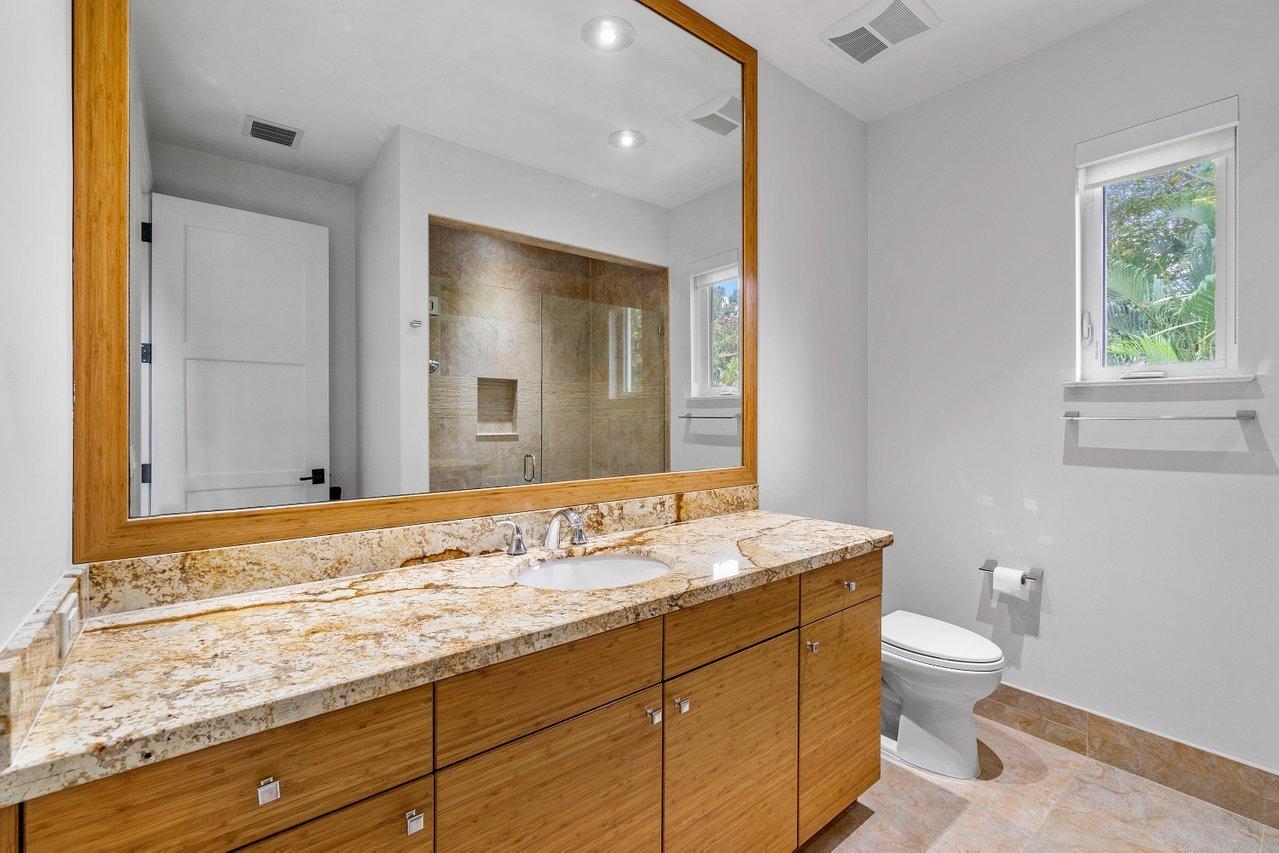 475 Cardinal Avenue Boca Raton, FL 33486 - Photo 46 of 62 Ensuite Bathroom Bdrm #4