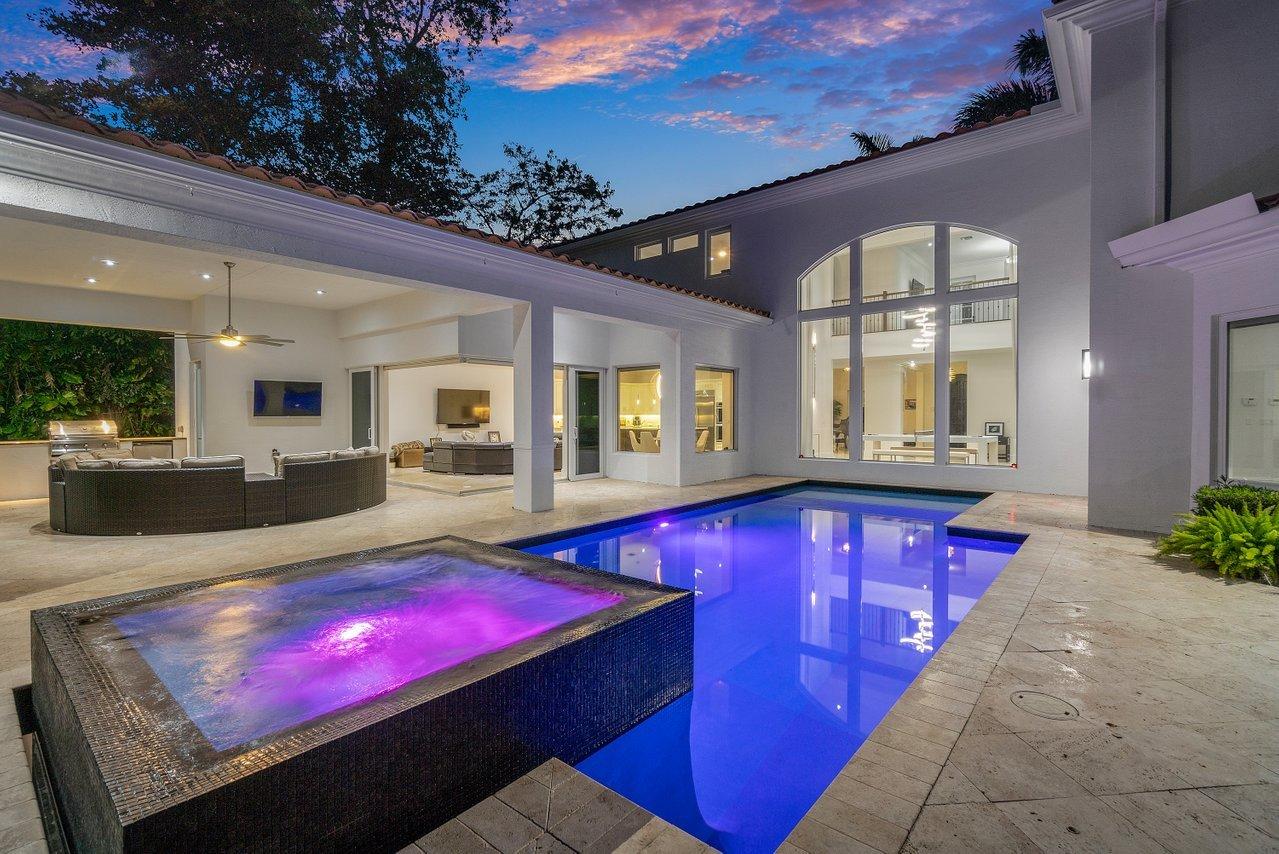 475 Cardinal Avenue Boca Raton, FL 33486 - Photo 10 of 62 Multi colored pool lighting system