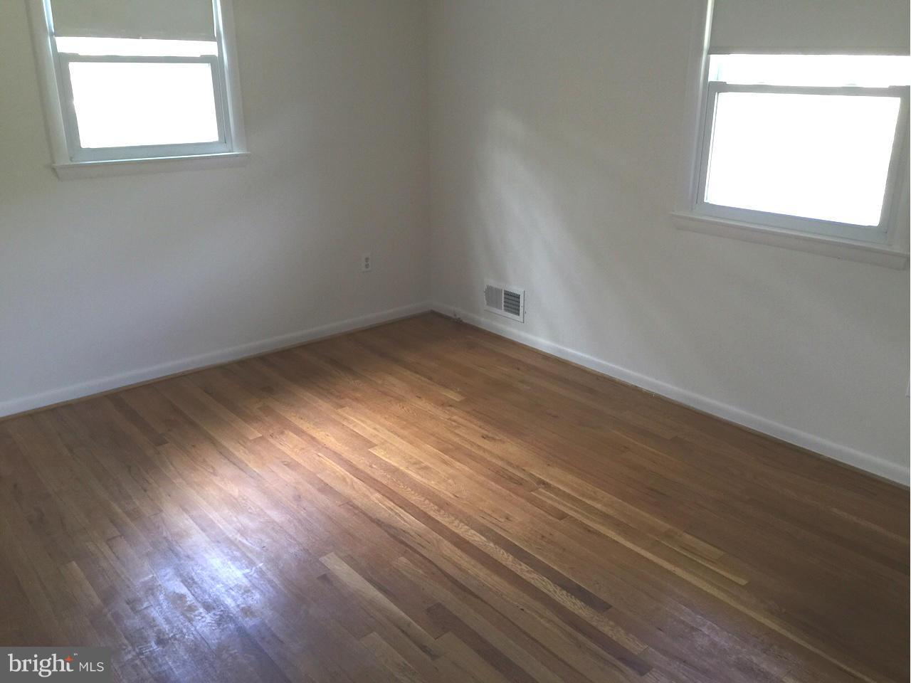 1705 Hopefield Road Silver Spring, MD 20905 - Photo 13 of 21 Bedroom (Master)